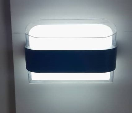 TRM PC - 15 wall light ****