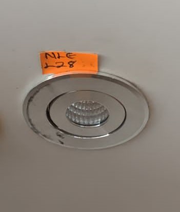 NLE L 28 spotlight