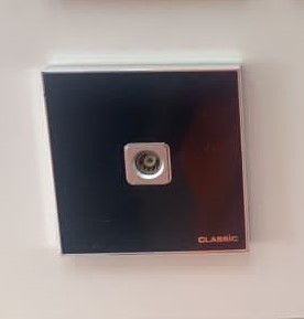 Tv socket H8 classic black